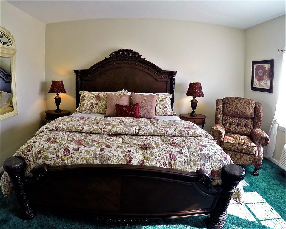 Bradford House Bed And Breakfast Branson Bagian luar foto