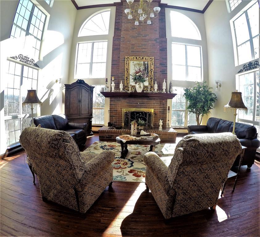 Bradford House Bed And Breakfast Branson Bagian luar foto